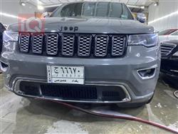جیپ گراند شیرۆکی